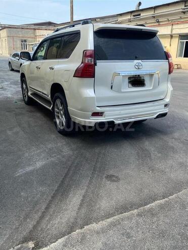 Toyota Land Cruiser Prado 2010, 210,000 km - 2.7 l - Bakı
