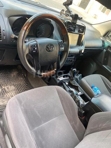 Toyota Land Cruiser Prado 2010, 210,000 km - 2.7 l - Bakı