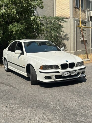 BMW 528 1999, 300,000 km - 2.8 l - Bakı
