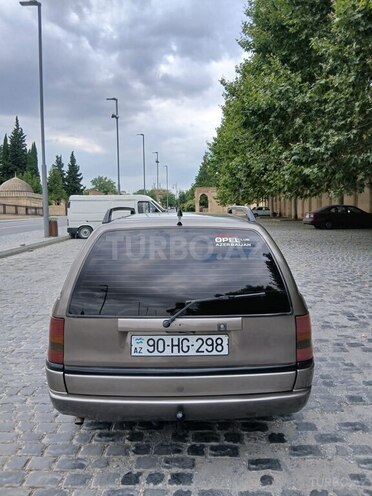 Opel Astra 1997, 480,000 km - 2.0 l - Şamaxı