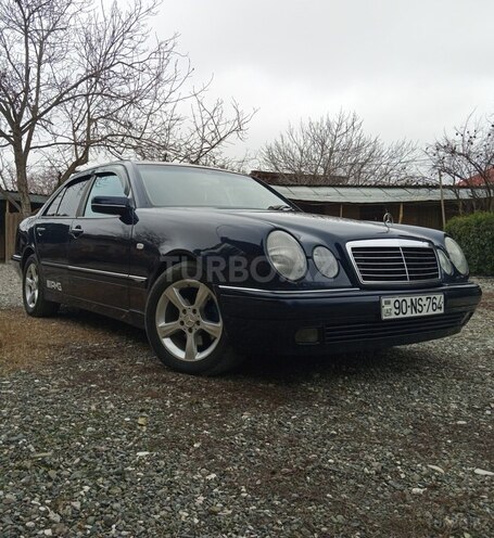 Mercedes E 230 1995, 444,568 km - 2.3 l - Ağcabədi