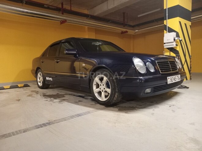 Mercedes E 230 1995, 444,568 km - 2.3 l - Ağcabədi