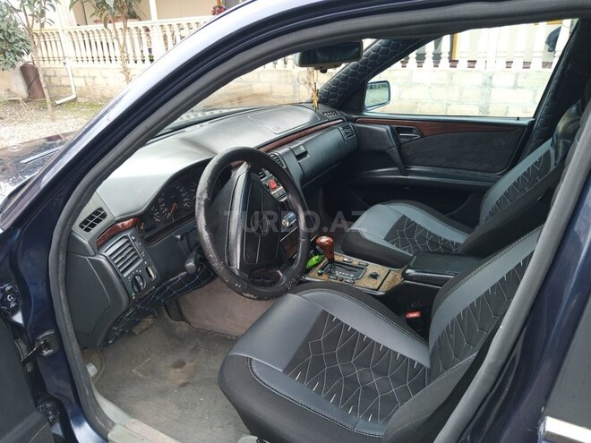 Mercedes E 230 1995, 444,568 km - 2.3 l - Ağcabədi