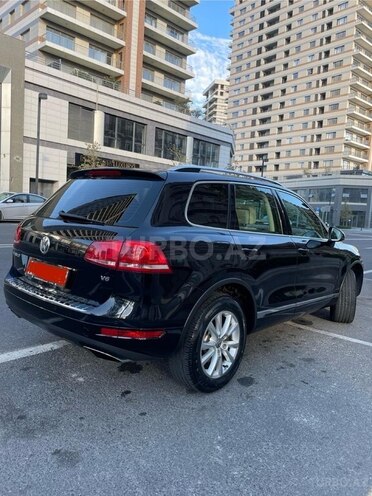 Volkswagen Touareg 2014, 98,000 km - 3.6 l - Bakı