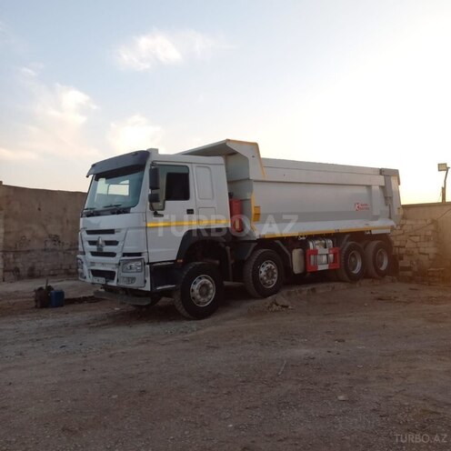 HOWO Sinotruk 2023, 63,000 km - 10.0 л - Bakı