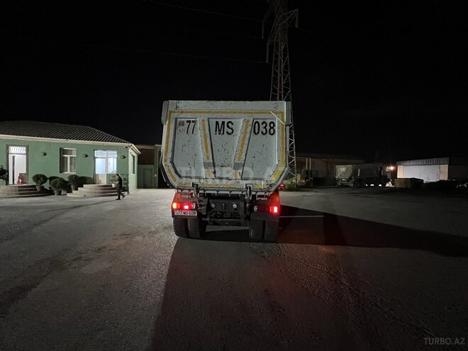 HOWO Sinotruk 2023, 63,000 km - 10.0 л - Bakı
