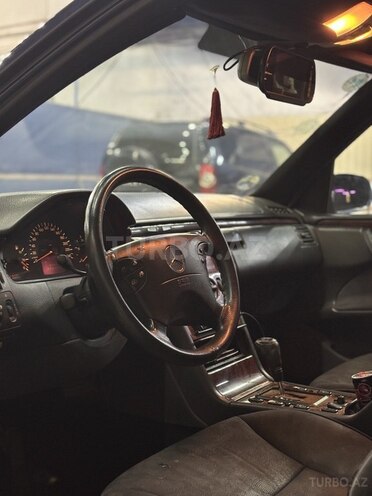 Mercedes E 220 d 2000, 400,000 km - 2.2 l - İmişli