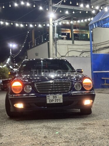 Mercedes E 220 d 2000, 400,000 km - 2.2 l - İmişli