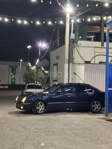 Mercedes E 220 d 2000, 400,000 km - 2.2 l - İmişli