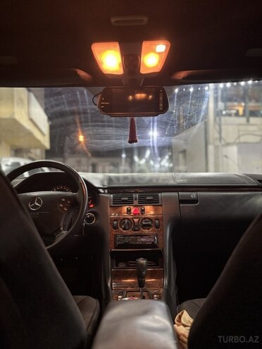 Mercedes E 220 d 2000, 400,000 km - 2.2 l - İmişli