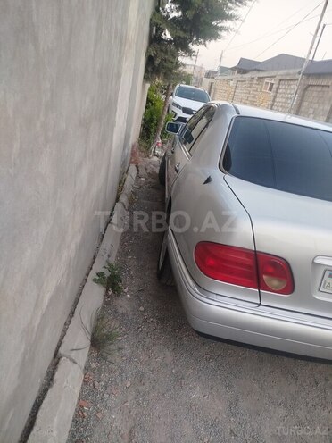 Mercedes E 200 1996, 470,000 km - 2.0 l - Göygöl