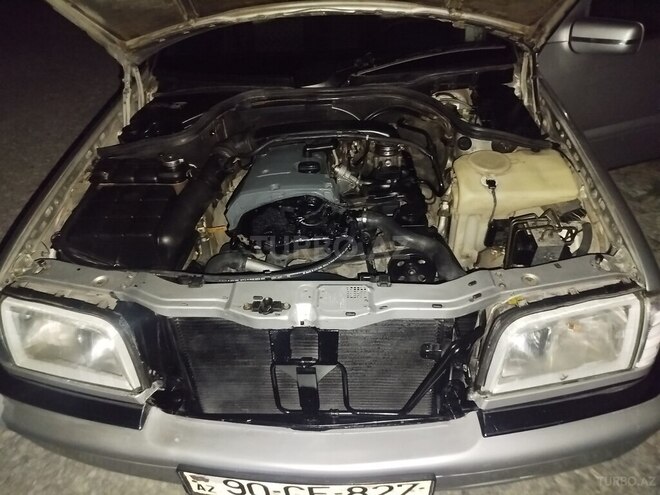 Mercedes C 180 1999, 276,000 km - 1.8 l - Yevlax