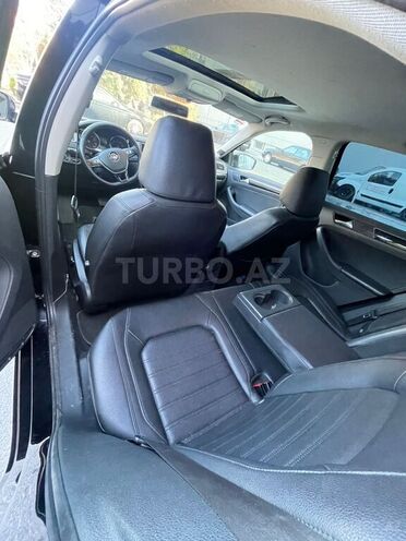 Volkswagen Jetta 2015, 195,600 km - 1.8 l - Bakı