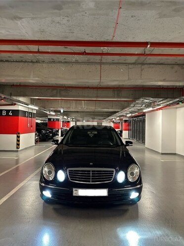 Mercedes E 220 d 2002, 325,939 km - 2.2 л - Bakı