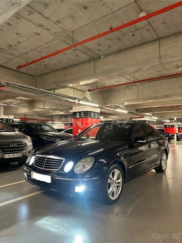 Mercedes E 220 d 2002, 325,939 km - 2.2 л - Bakı