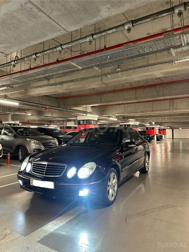 Mercedes E 220 d 2002, 325,939 km - 2.2 л - Bakı