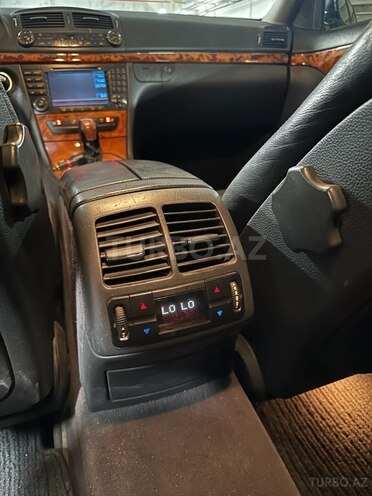 Mercedes E 220 d 2002, 325,939 km - 2.2 л - Bakı