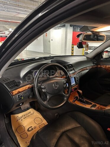 Mercedes E 220 d 2002, 325,939 km - 2.2 л - Bakı