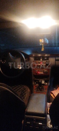 Mercedes E 200 1996, 470,000 km - 2.0 l - Göygöl