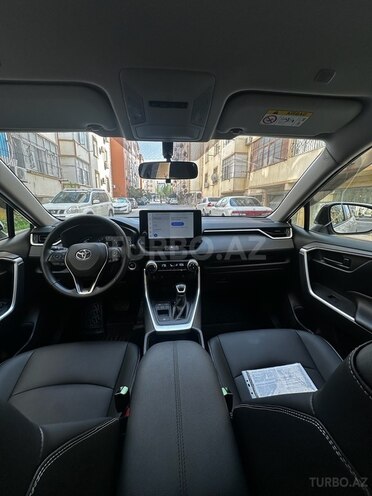 Toyota RAV4 2025, 20,000 km - 2.5 l - Bakı