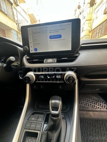 Toyota RAV4 2025, 20,000 km - 2.5 l - Bakı