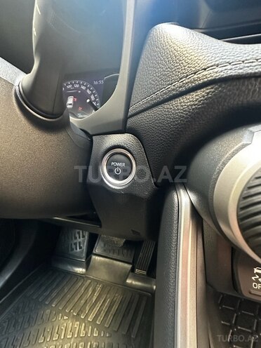 Toyota RAV4 2025, 20,000 km - 2.5 l - Bakı