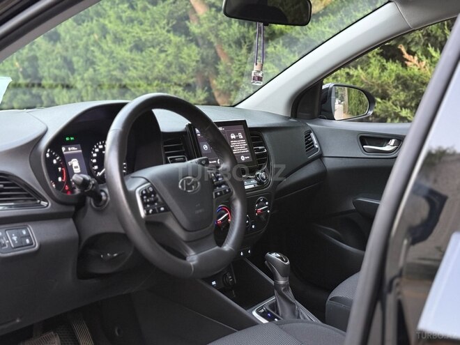 Hyundai Accent 2022, 46,852 km - 1.6 l - Bakı