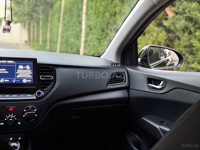 Hyundai Accent 2022, 46,852 km - 1.6 l - Bakı