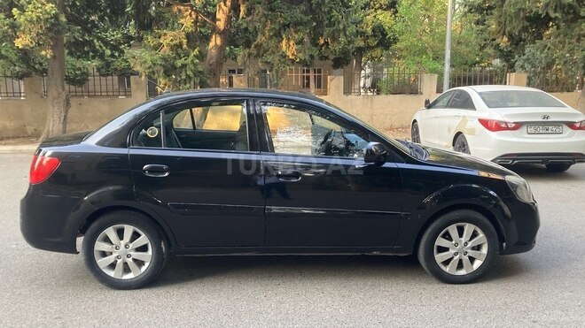 Kia Rio 2011, 452,000 km - 1.4 l - Bakı