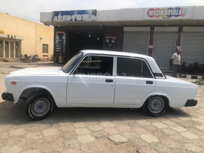 LADA (VAZ) 2107 1984, 200,000 km - 1.6 л - Şirvan