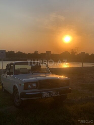 LADA (VAZ) 2107 1984, 200,000 km - 1.6 л - Şirvan