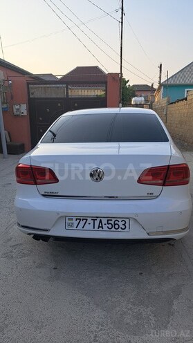 Volkswagen Passat 2012, 251,200 km - 1.8 l - Bakı
