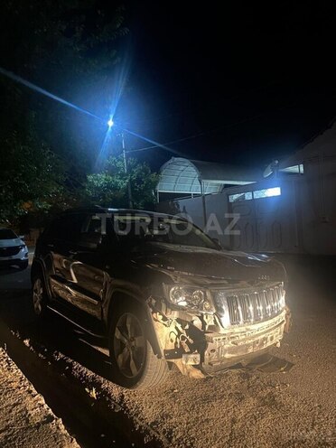 Jeep Grand Cherokee 2012, 170,000 km - 3.6 л - Gəncə