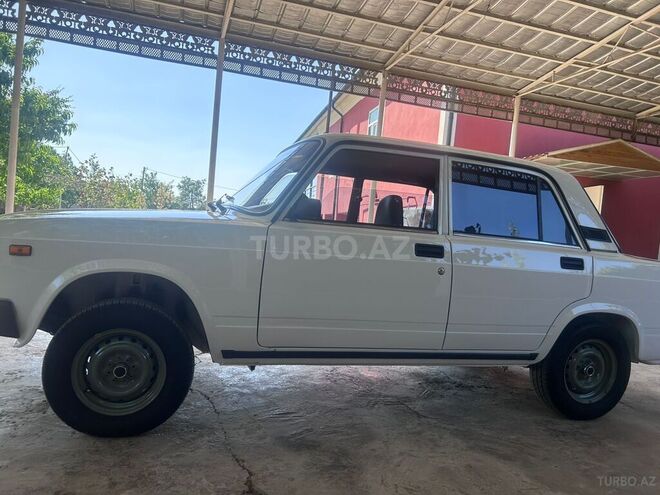 LADA (VAZ) 2107 2011, 120,000 km - 1.7 l - Saatlı