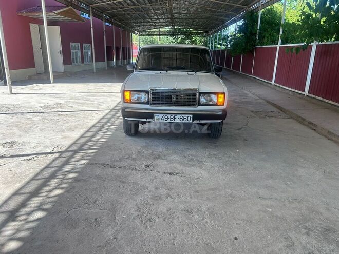 LADA (VAZ) 2107 2011, 120,000 km - 1.7 l - Saatlı