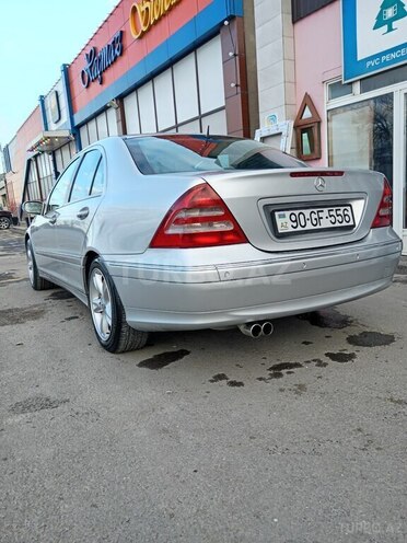 Mercedes C 320 2000, 220,000 km - 3.2 l - Xaçmaz