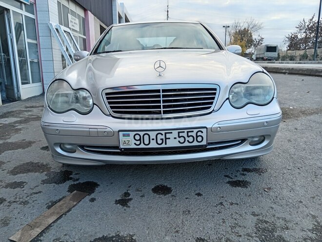 Mercedes C 320 2000, 220,000 km - 3.2 l - Xaçmaz