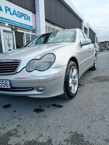 Mercedes C 320 2000, 220,000 km - 3.2 l - Xaçmaz