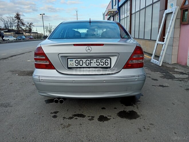 Mercedes C 320 2000, 220,000 km - 3.2 l - Xaçmaz