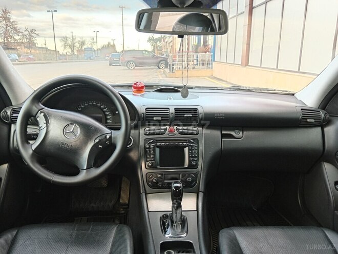 Mercedes C 320 2000, 220,000 km - 3.2 l - Xaçmaz