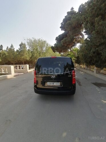Hyundai H-1 2010, 296,500 km - 2.5 l - Bakı