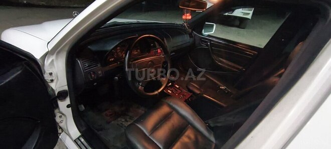 Mercedes C 220 d 2000, 50,000 km - 2.2 л - 