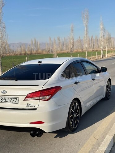 Hyundai i40 2014, 229,000 km - 1.6 l - Naxçıvan