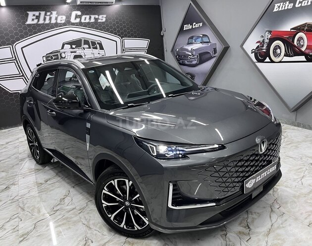 Changan CS 55 Plus 2025, 0 km - 1.5 л - Bakı