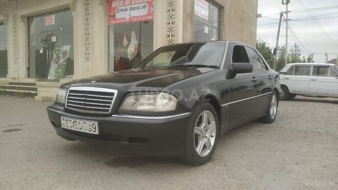 Mercedes C 180 1995, 318,895 km - 1.8 л - Hacıqabul