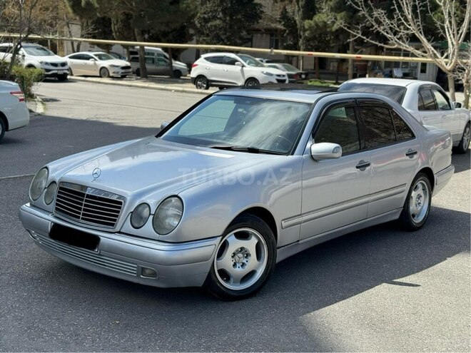 Mercedes E 230 1995, 266,000 km - 2.3 l - Bakı