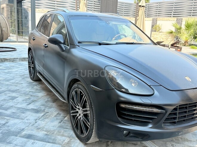 Porsche Cayenne S 2011, 148,000 km - 4.8 l - Yevlax