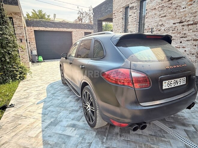 Porsche Cayenne S 2011, 148,000 km - 4.8 l - Yevlax