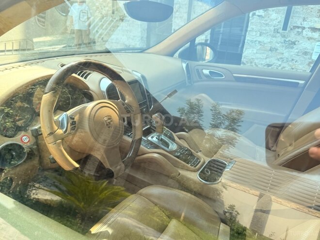 Porsche Cayenne S 2011, 148,000 km - 4.8 l - Yevlax