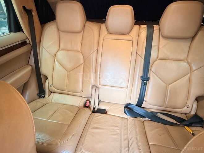 Porsche Cayenne S 2011, 148,000 km - 4.8 l - Yevlax